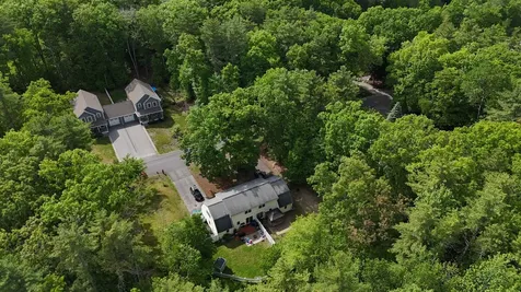 19 Deerwood Drive Amherst NH 03031
