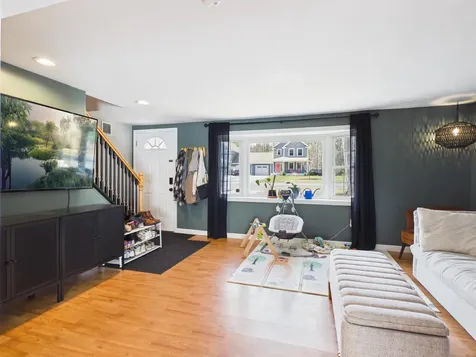 19 Deerwood Drive Amherst NH 03031