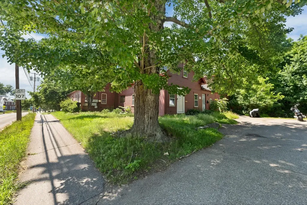 42 Gilford Avenue Laconia NH 03246