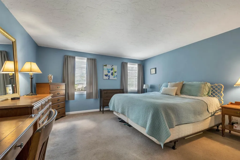 6 Marilyn Drive Belmont NH 03220