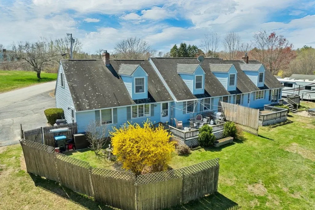 6 Marilyn Drive Belmont NH 03220