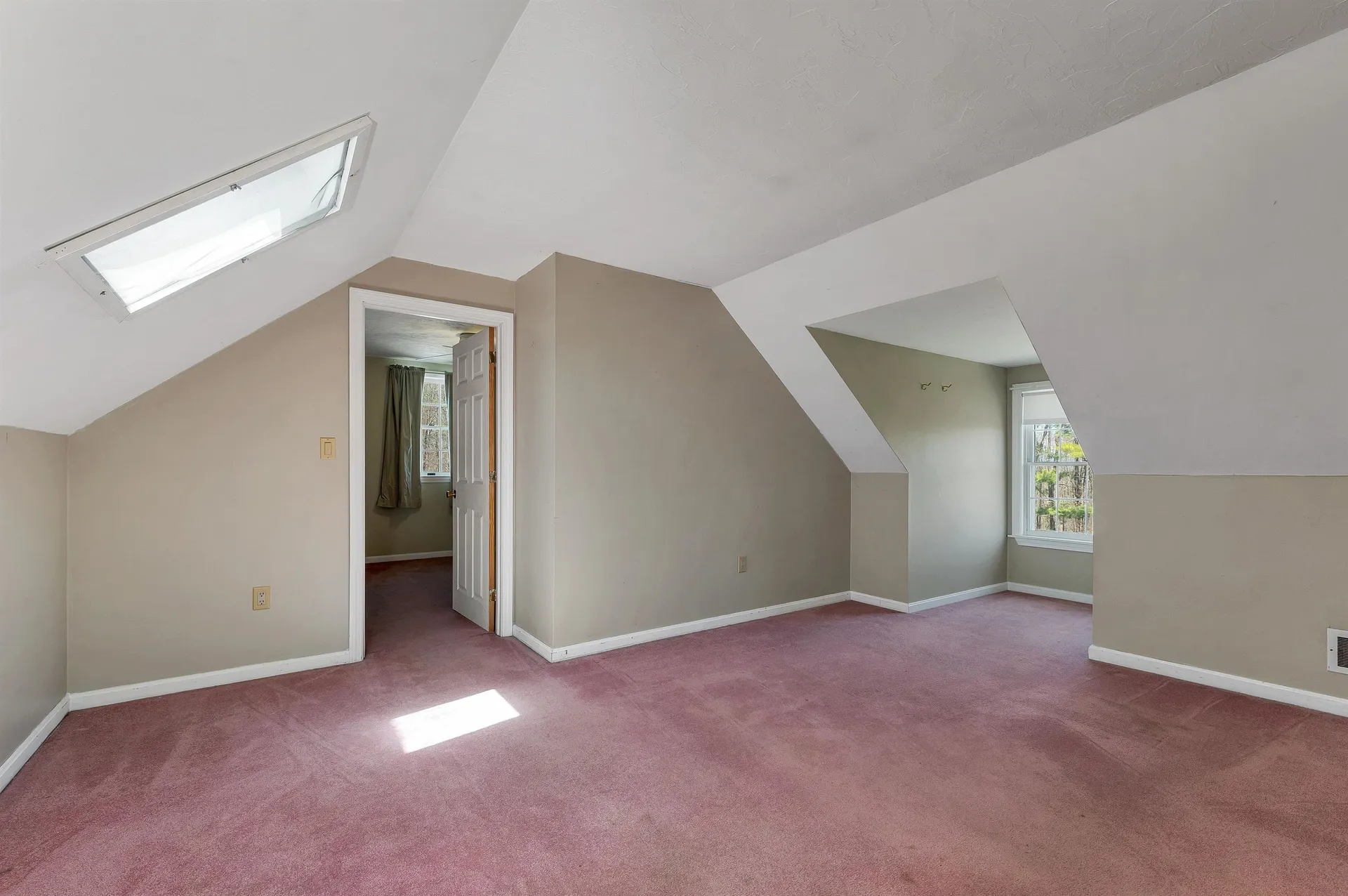 6 Marilyn Drive Belmont NH 03220
