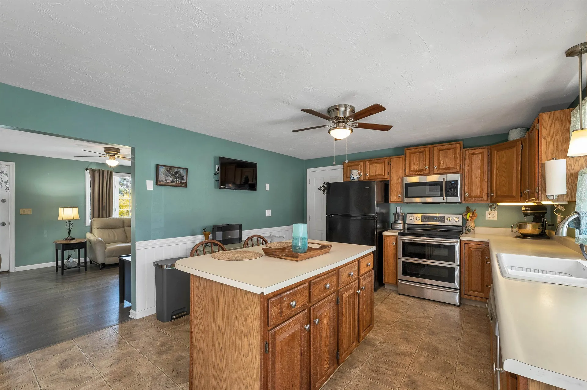 6 Marilyn Drive Belmont NH 03220