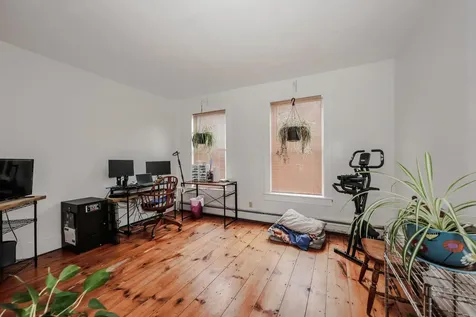 14 Chestnut Street Pittsfield NH 03263