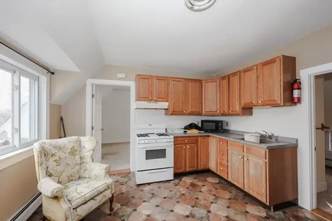 14 Chestnut Street Pittsfield NH 03263