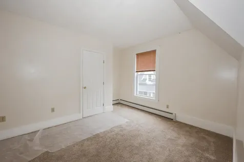 14 Chestnut Street Pittsfield NH 03263
