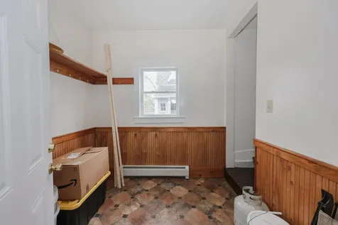 14 Chestnut Street Pittsfield NH 03263