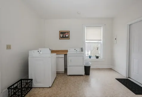 14 Chestnut Street Pittsfield NH 03263