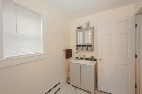 14 Chestnut Street Pittsfield NH 03263