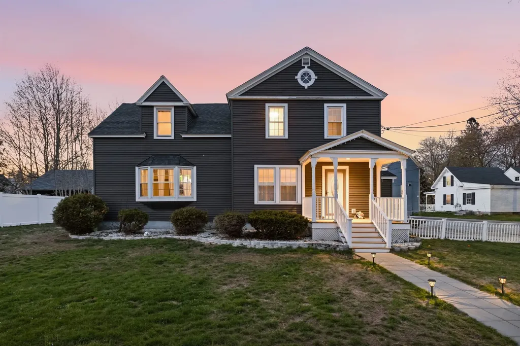 2 Garland Street Plymouth NH 03264