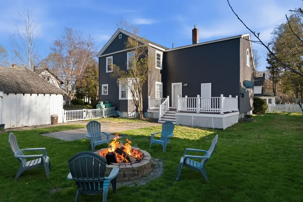 2 Garland Street Plymouth NH 03264
