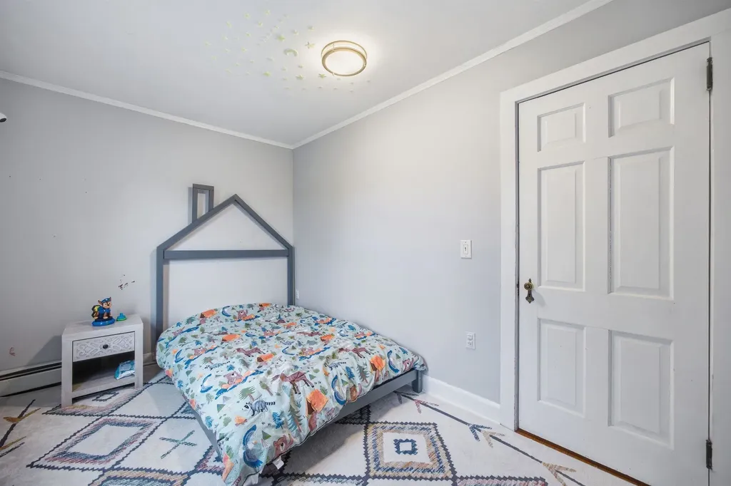 2 Garland Street Plymouth NH 03264
