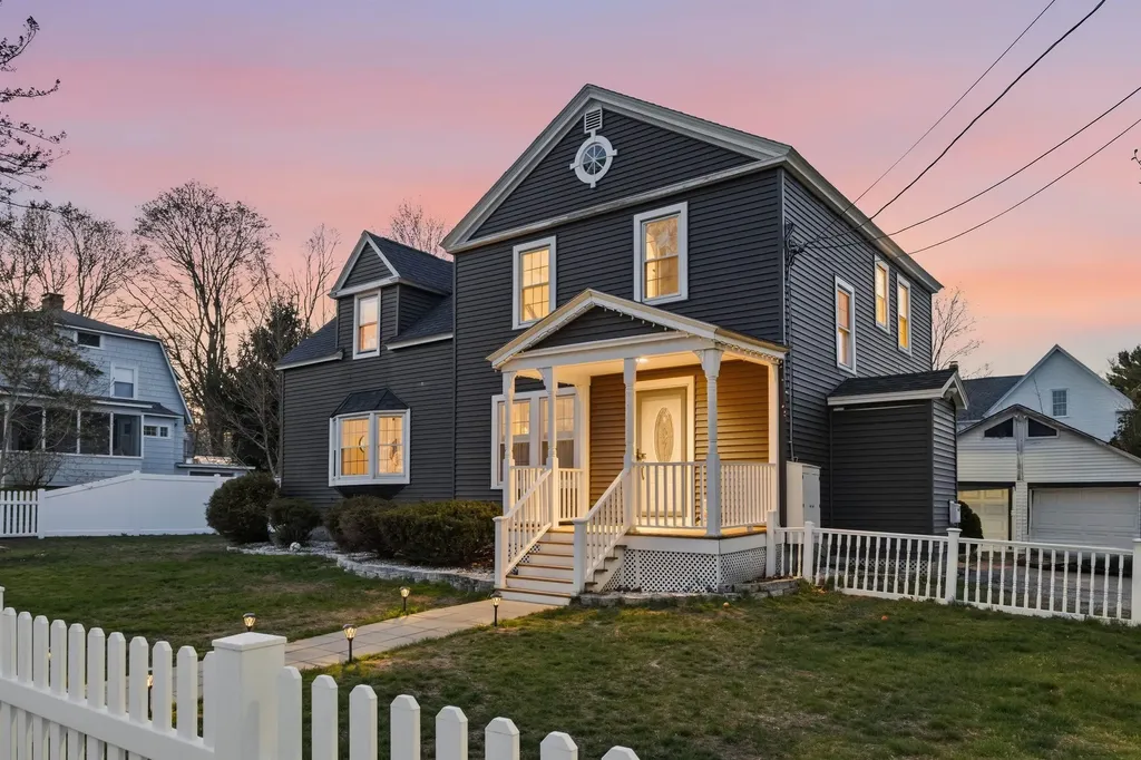 2 Garland Street Plymouth NH 03264