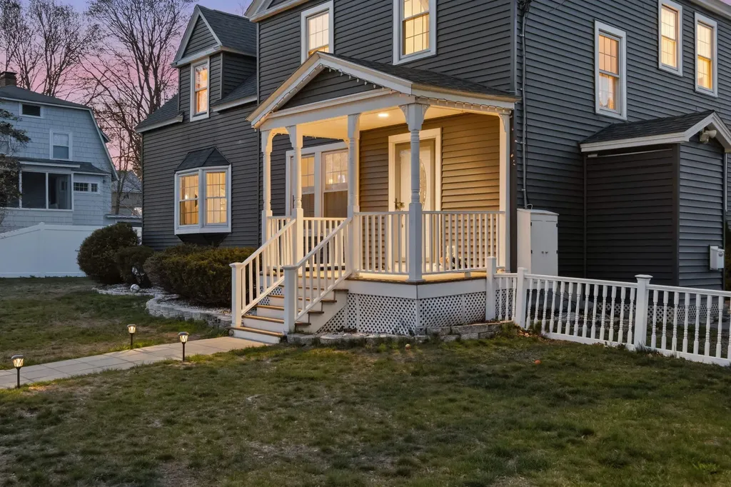 2 Garland Street Plymouth NH 03264
