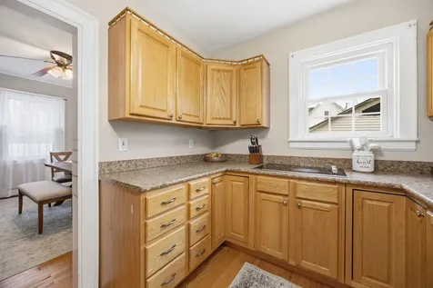 2 Garland Street Plymouth NH 03264