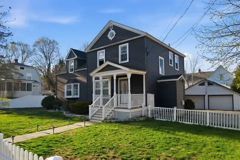 2 Garland Street Plymouth NH 03264