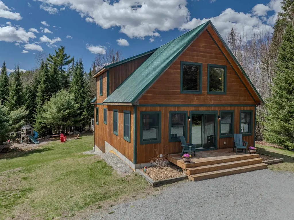 10 Mount Lafayette Way Bethlehem NH 03574