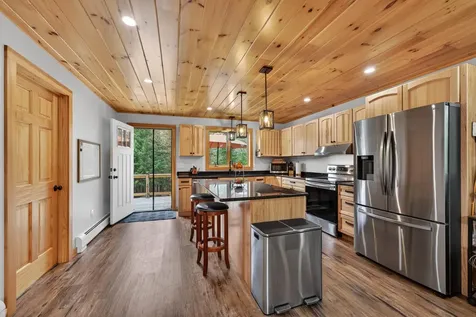 10 Mount Lafayette Way Bethlehem NH 03574