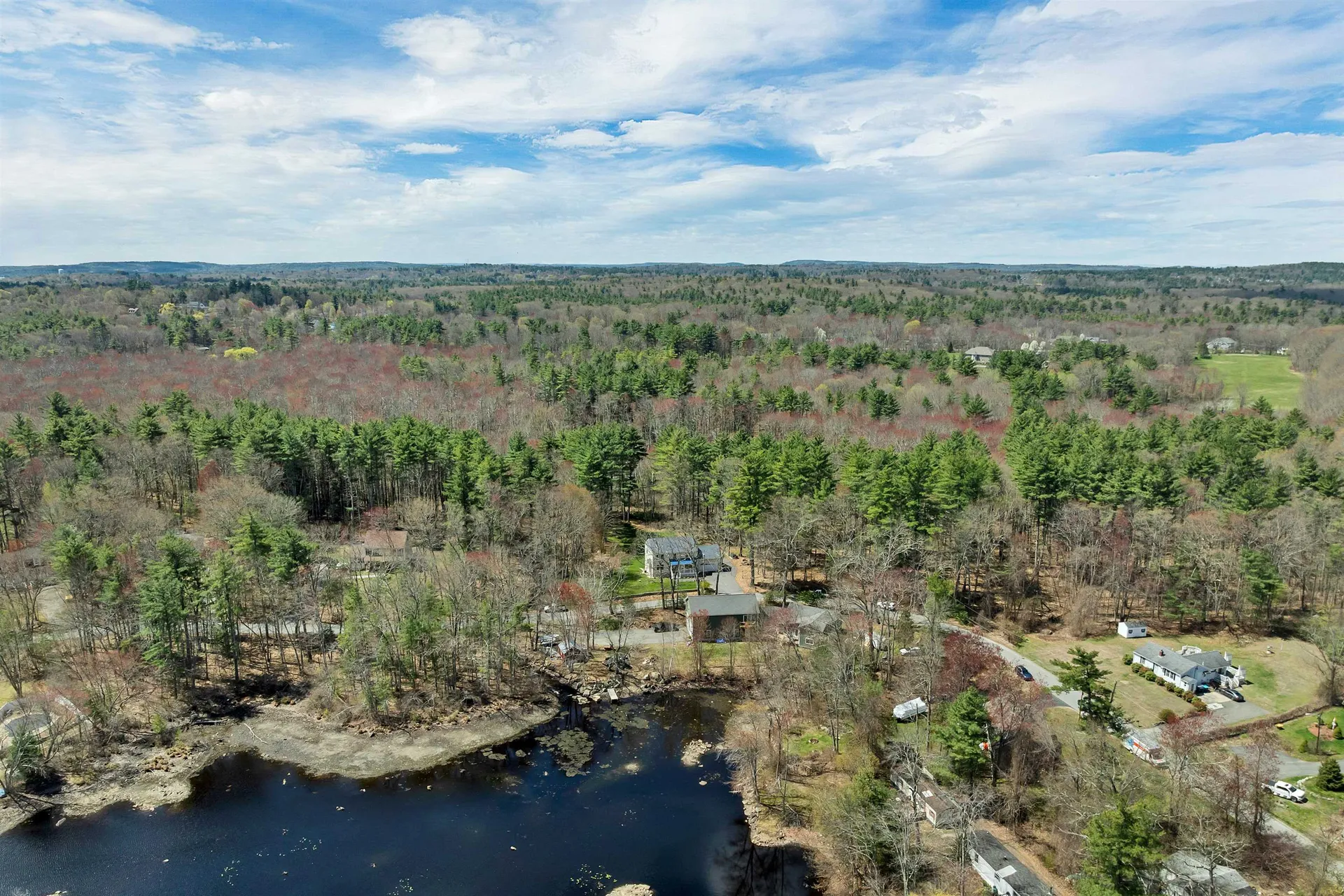 40 Mary Ann Avenue Salem NH 03079