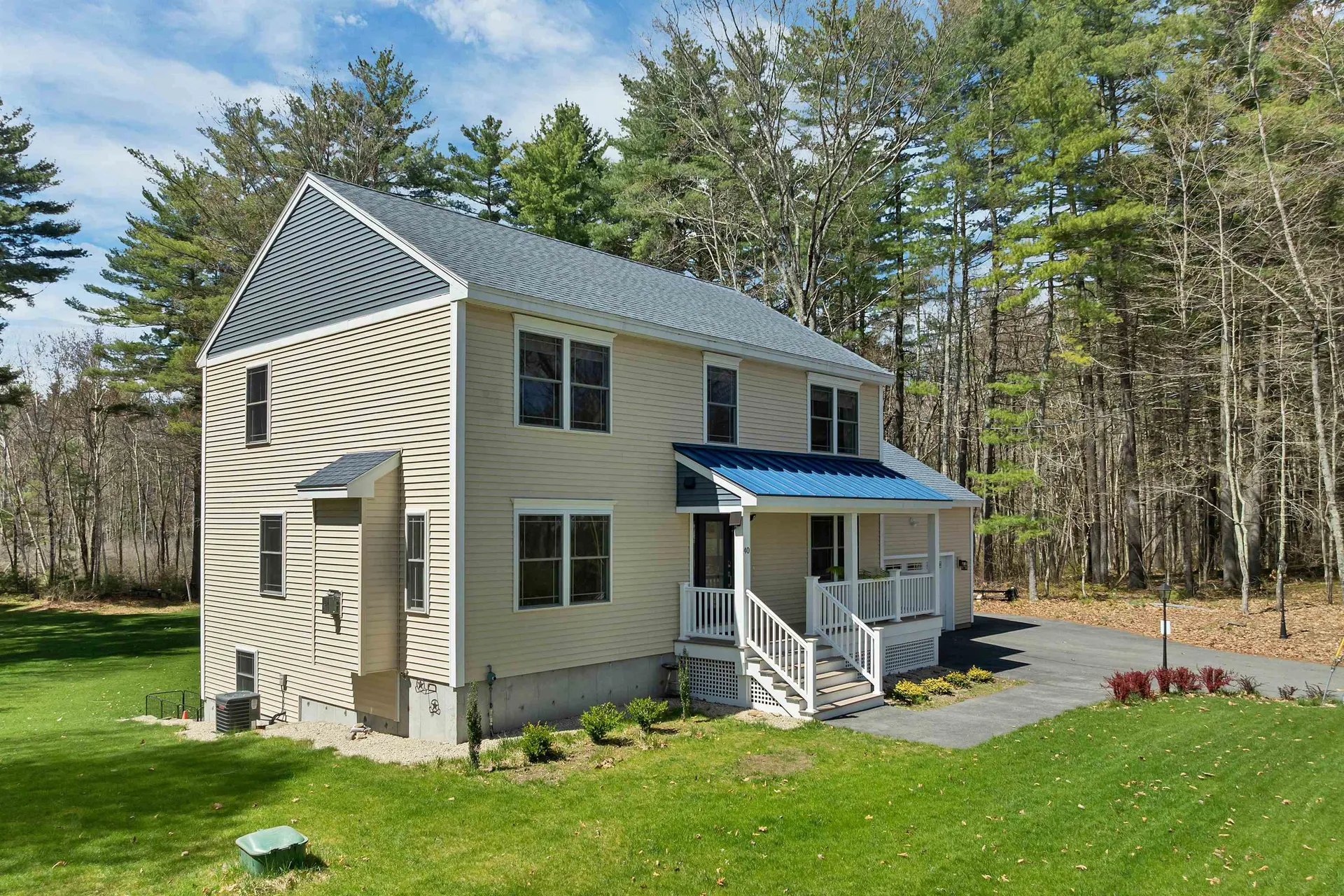 40 Mary Ann Avenue Salem NH 03079