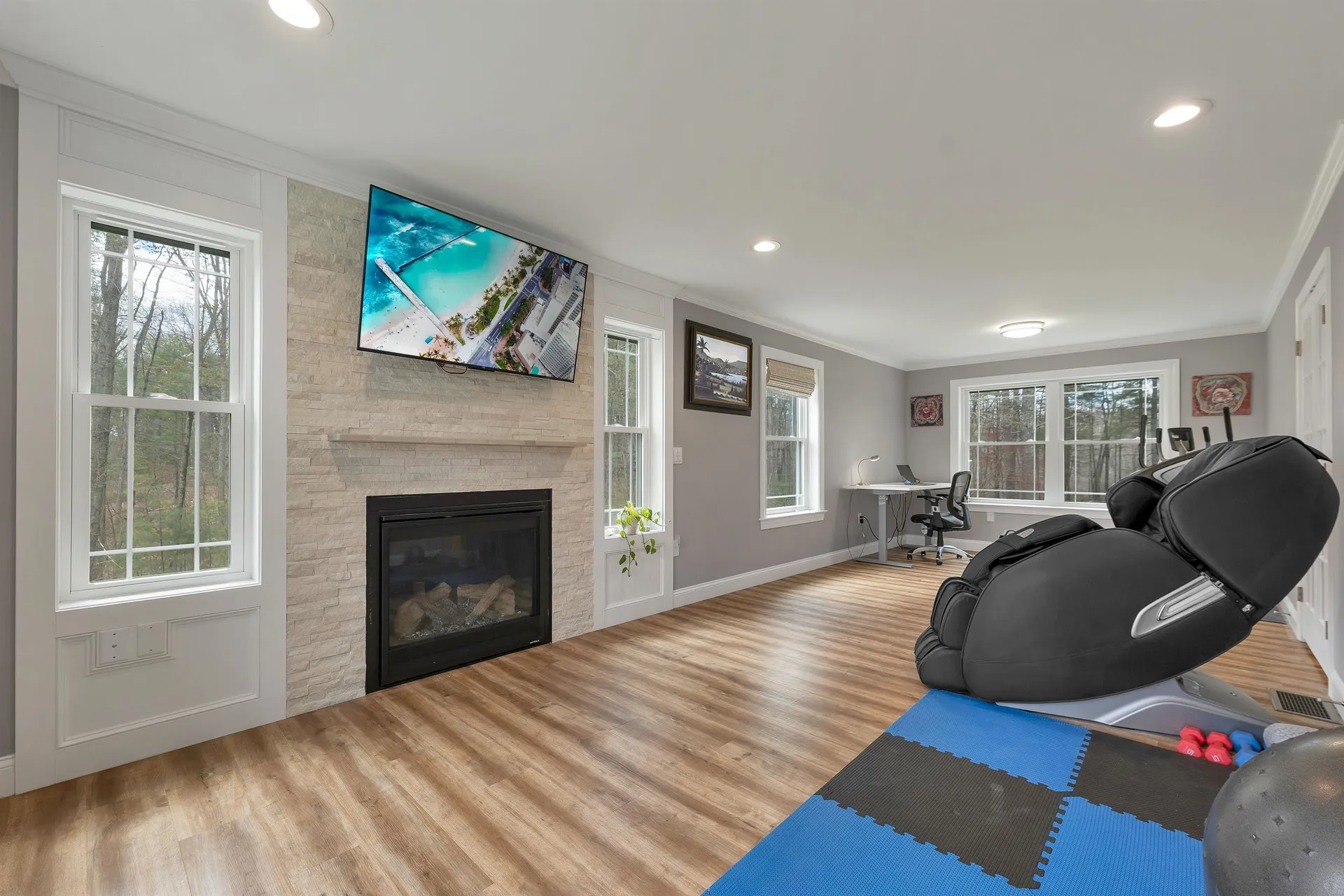40 Mary Ann Avenue Salem NH 03079