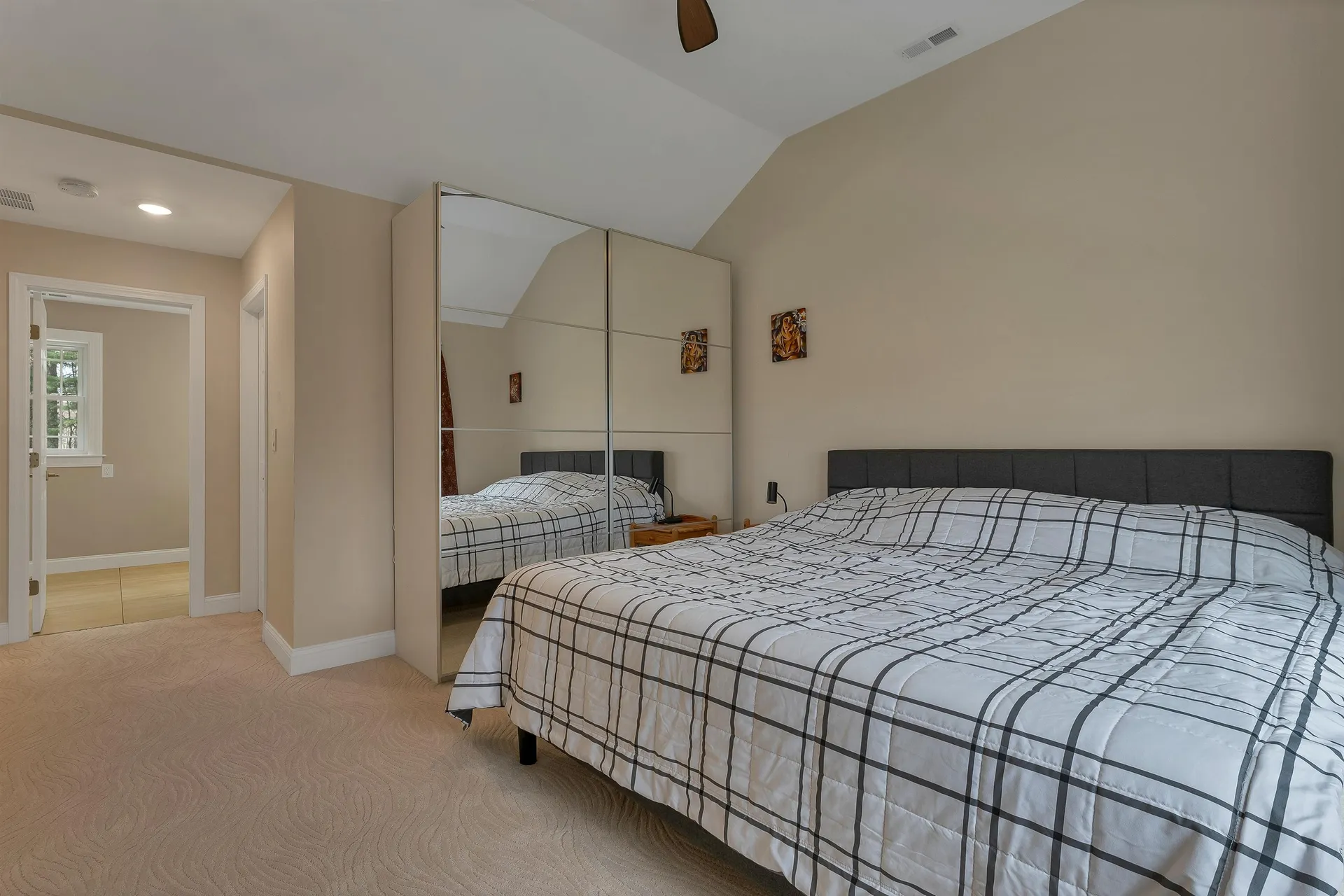 40 Mary Ann Avenue Salem NH 03079