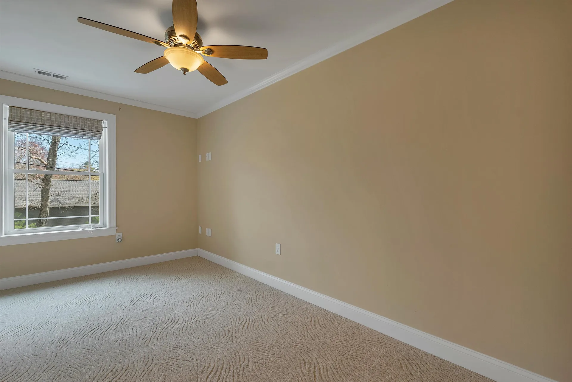 40 Mary Ann Avenue Salem NH 03079