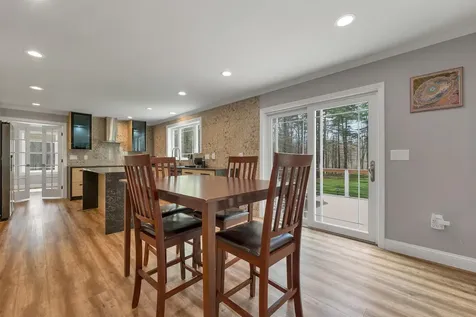 40 Mary Ann Avenue Salem NH 03079