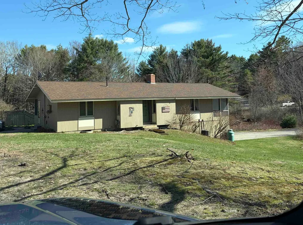 460 S Main Street Wolfeboro NH 03894