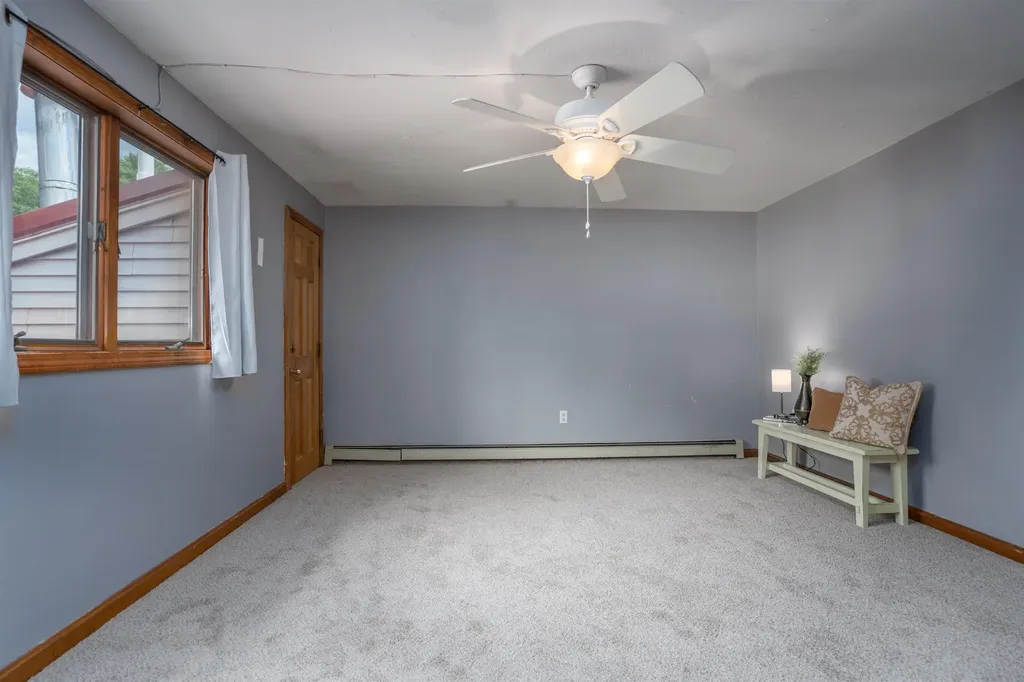 25 Oak Hill Drive Loudon NH 03307