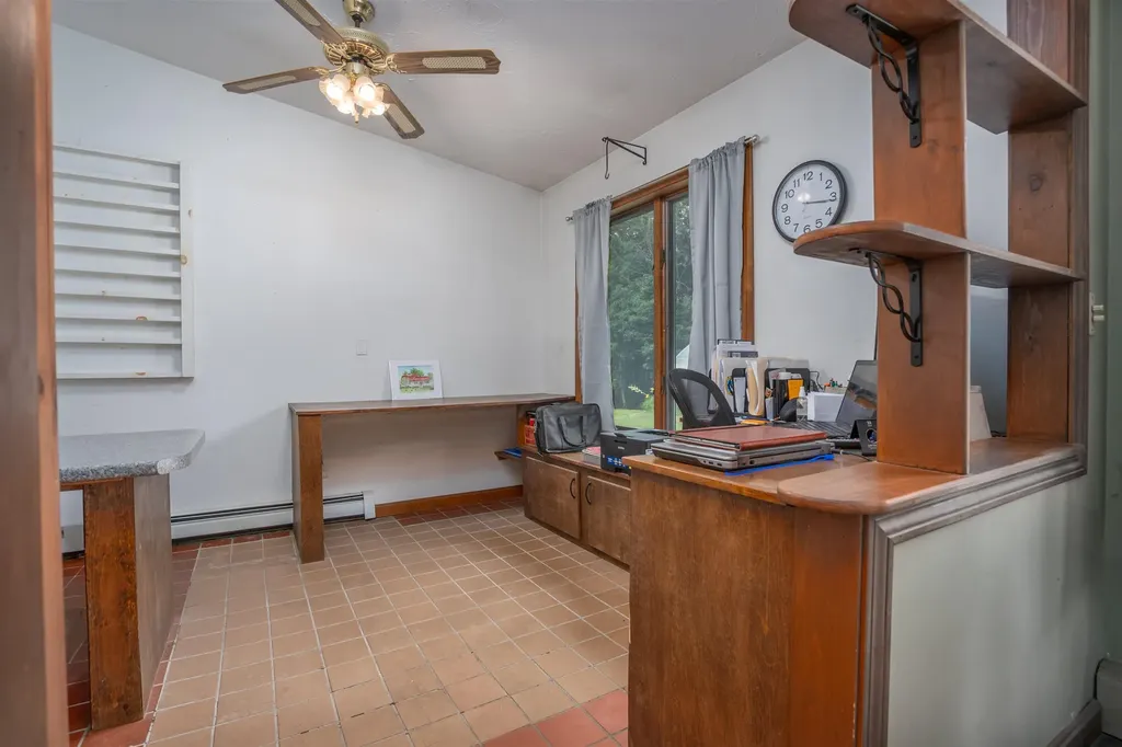 25 Oak Hill Drive Loudon NH 03307