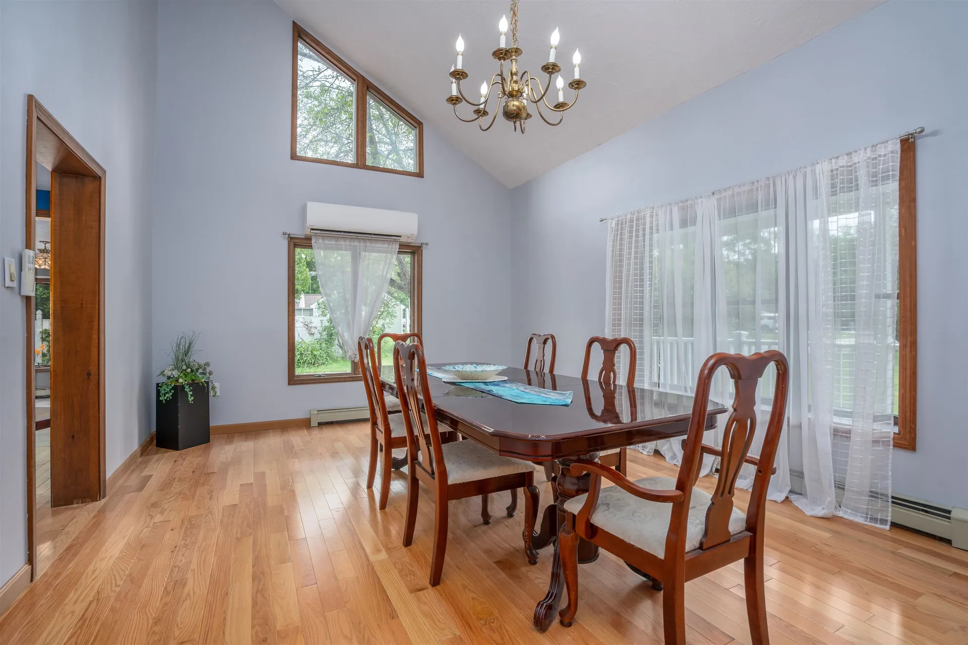 25 Oak Hill Drive Loudon NH 03307