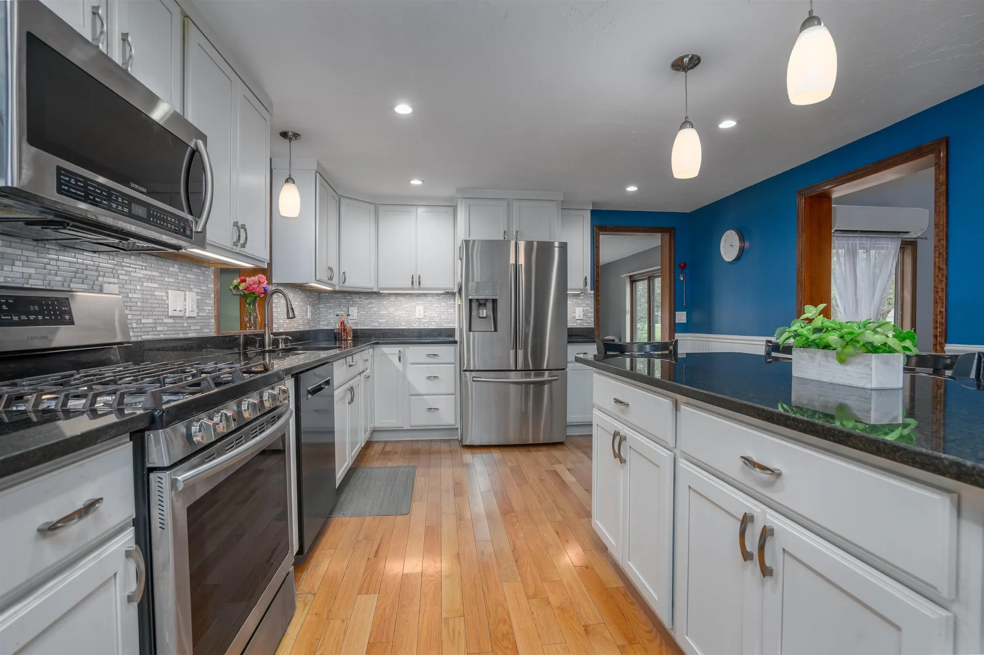 25 Oak Hill Drive Loudon NH 03307