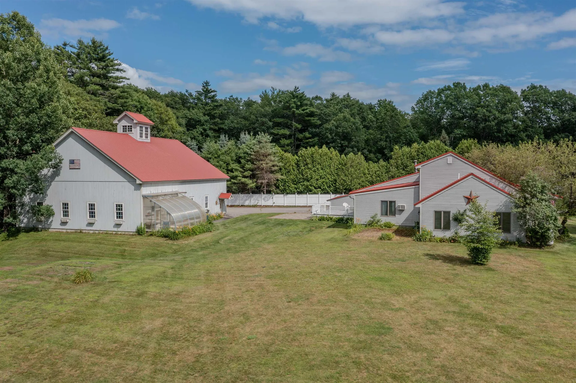 25 Oak Hill Drive Loudon NH 03307