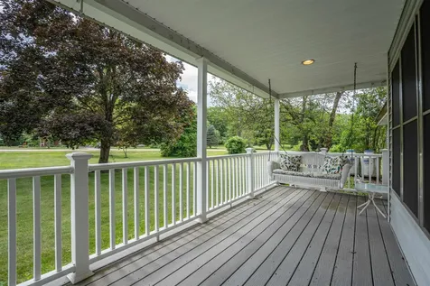 25 Oak Hill Drive Loudon NH 03307