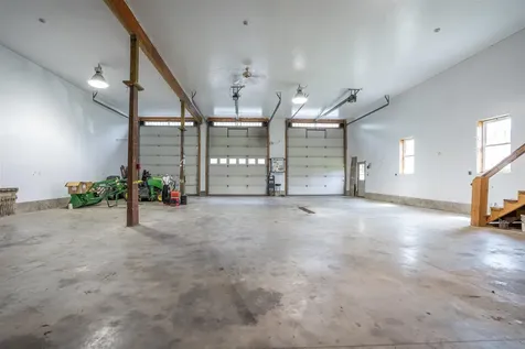 25 Oak Hill Drive Loudon NH 03307
