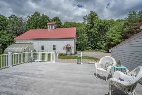 25 Oak Hill Drive Loudon NH 03307