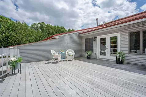 25 Oak Hill Drive Loudon NH 03307
