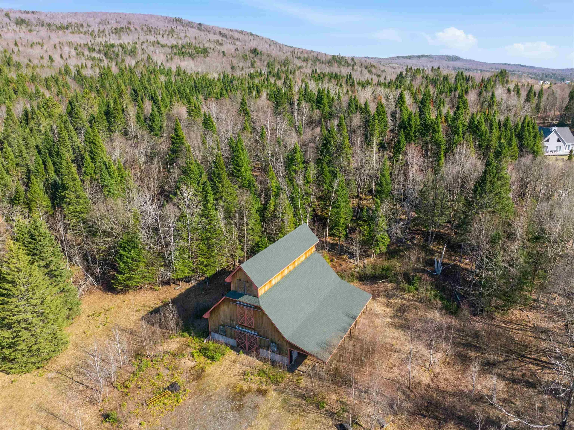 1660 Halls Stream Road Pittsburg NH 03592