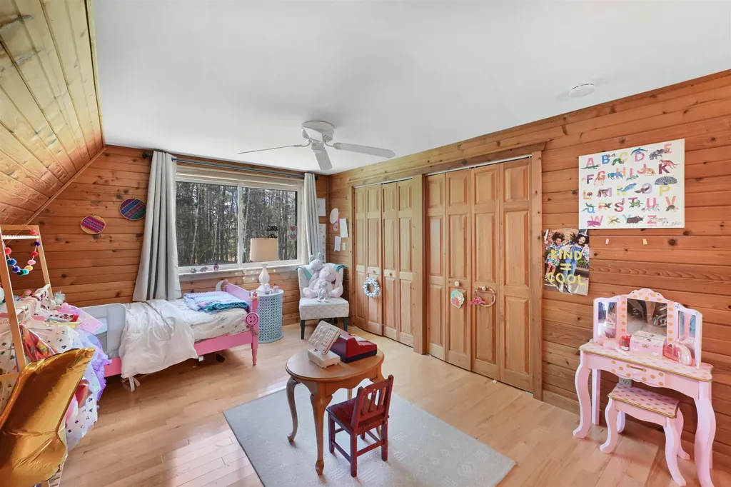 49 View Point Road Putney VT 05346