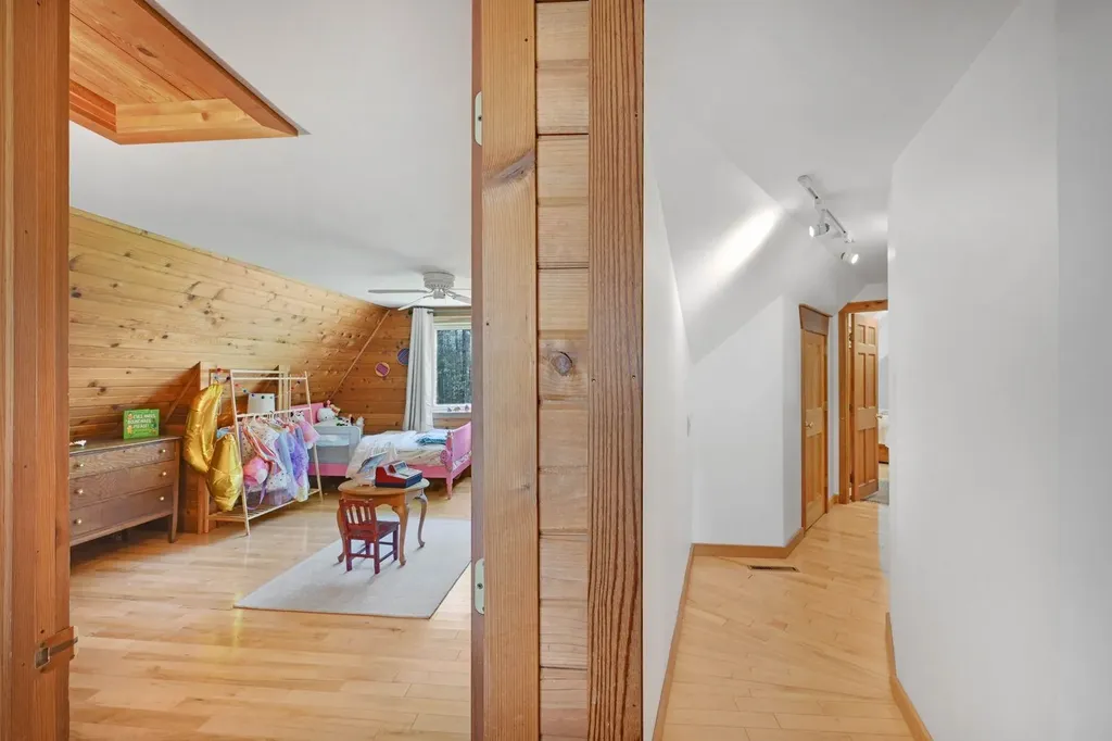 49 View Point Road Putney VT 05346