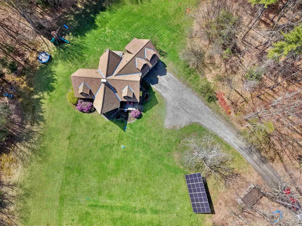 49 View Point Road Putney VT 05346