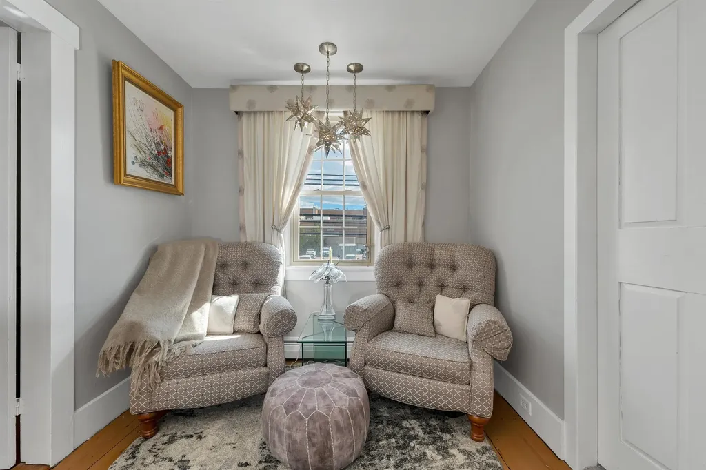 60 Highland Street Plymouth NH 03264