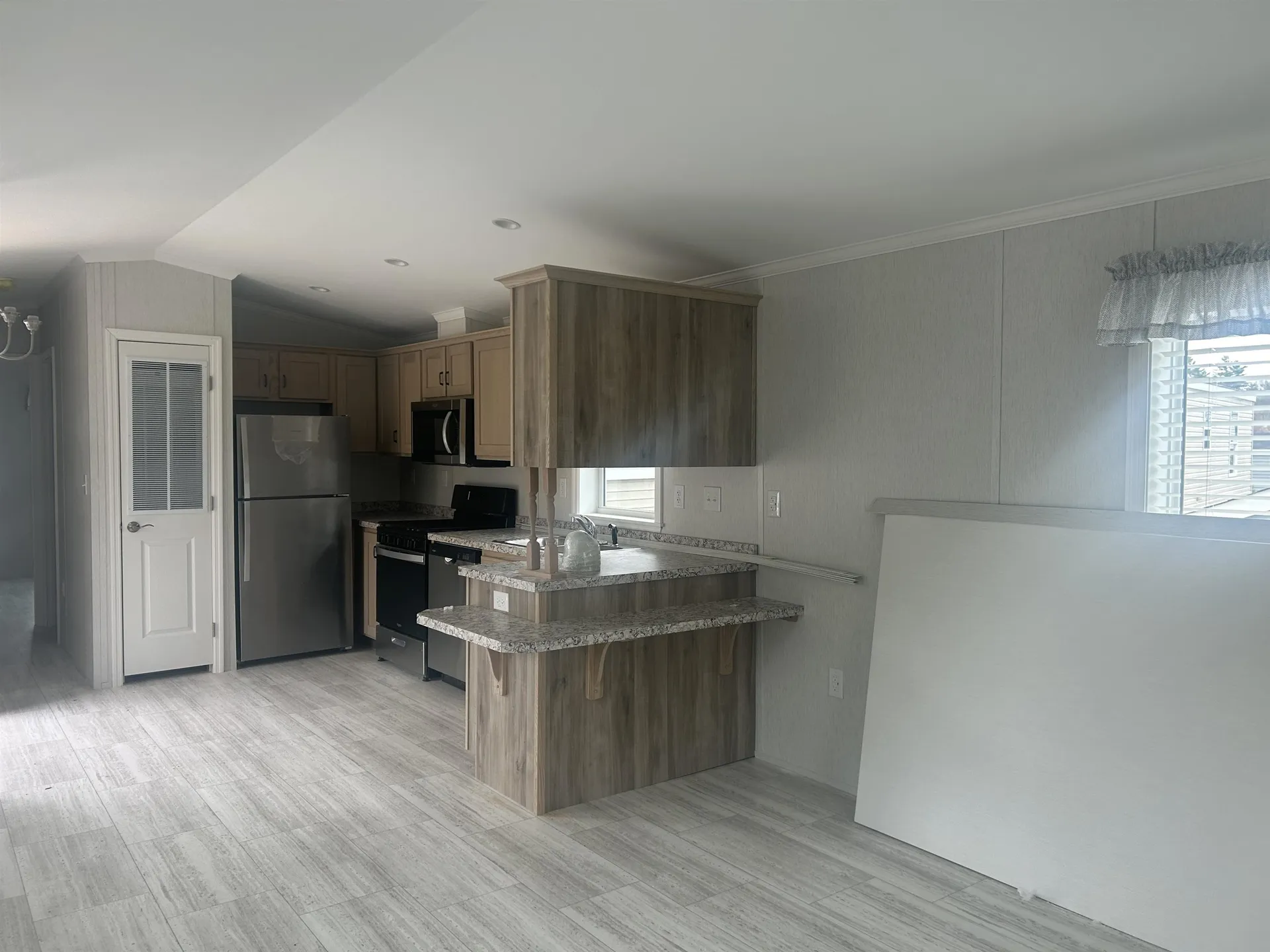 1 Wolf Lane Somersworth NH 03878