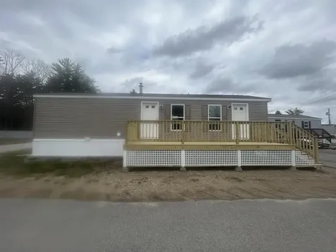 1 Wolf Lane Somersworth NH 03878