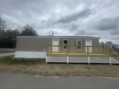 1 Wolf Lane Somersworth NH 03878