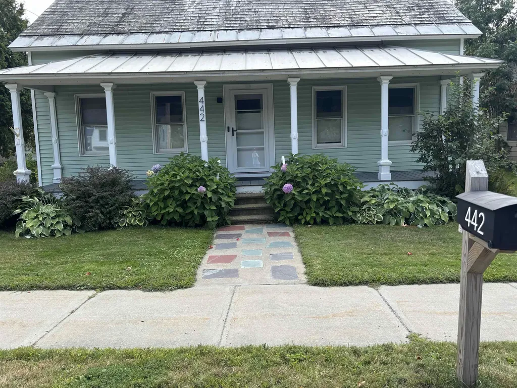 442 East Main Street Middlebury VT 05753