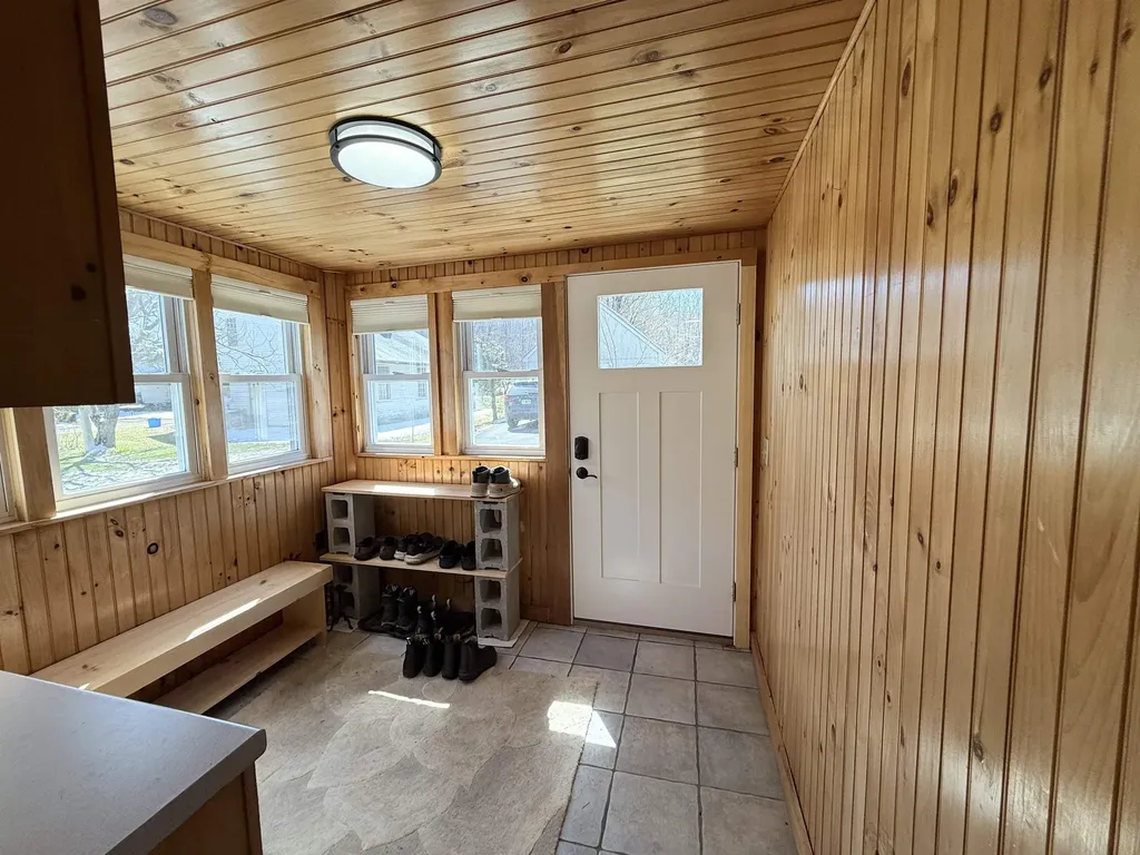 442 East Main Street Middlebury VT 05753