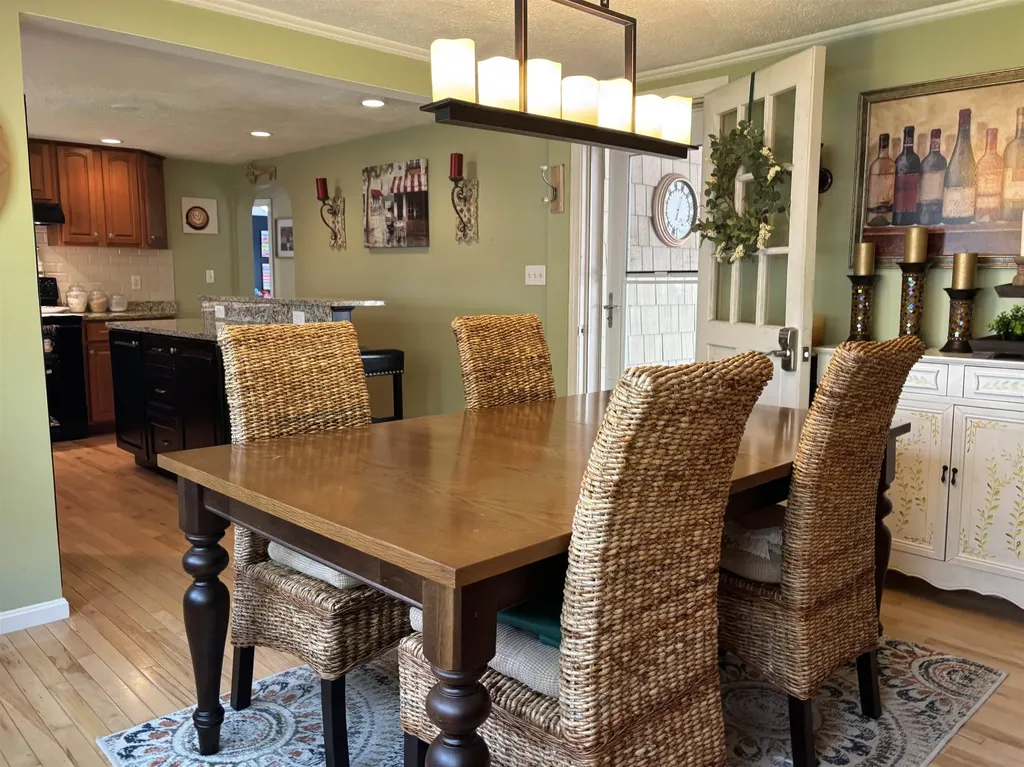 23 Jericho Road Pelham NH 03076-3613