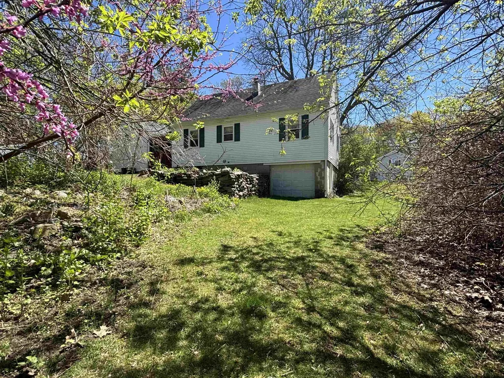 23 Jericho Road Pelham NH 03076-3613
